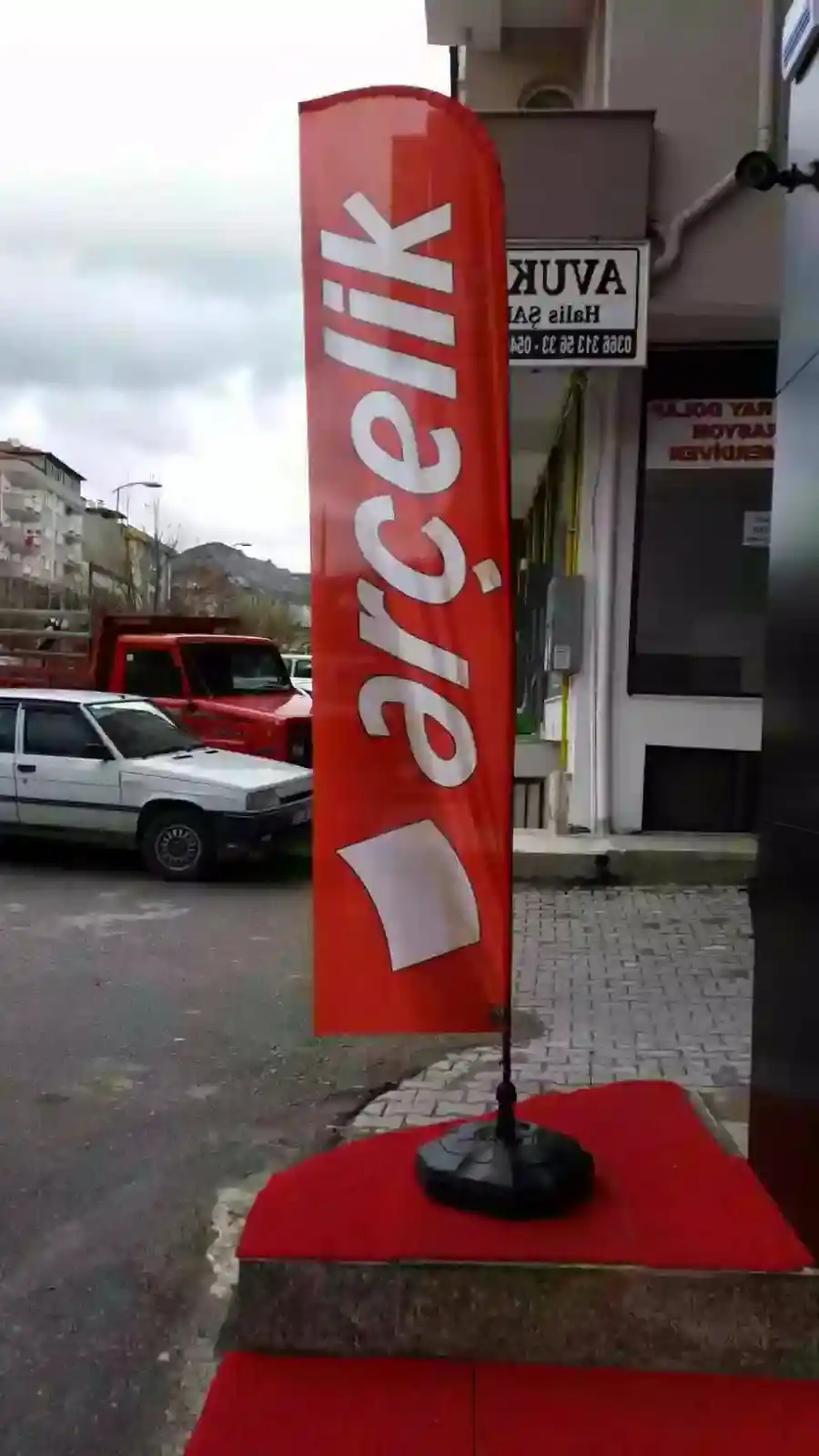 beyaz-esyaci-olta-bayragi-4