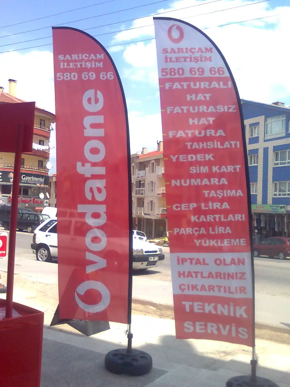 Cep Telefoncu Olta Bayrağı-40