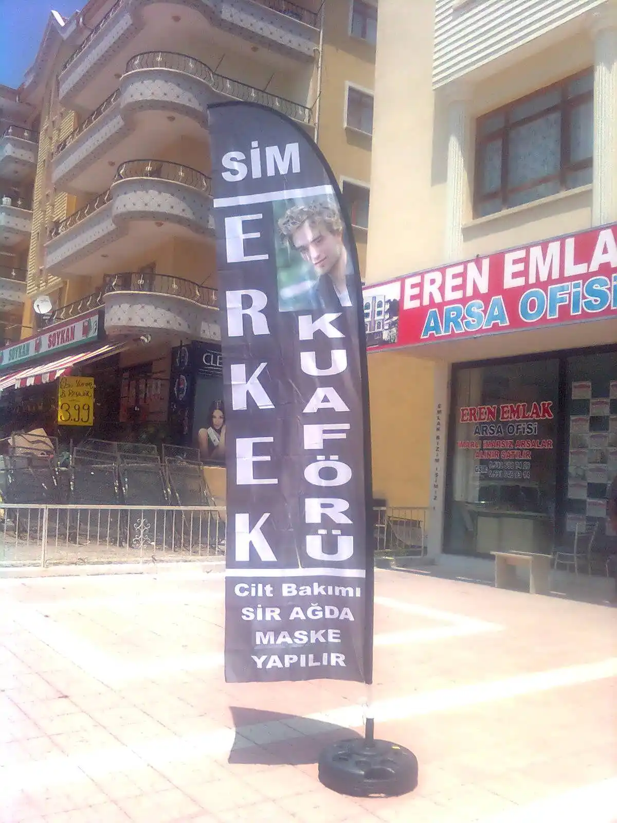 Erkek Kuaförü Olta Bayrağı-12